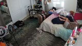 voyeurcam-hornyhostel-02