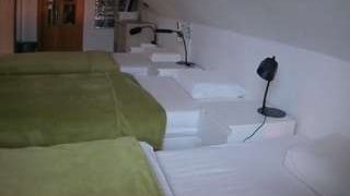 voyeurcam-julmodels-bed-3