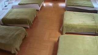 voyeurcam-julmodels-bed-6