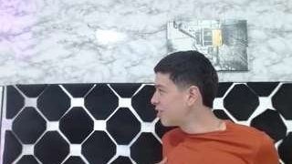dominate-alisson