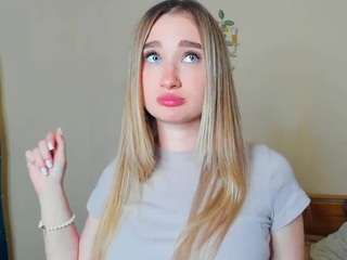 hollyjayson