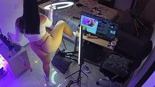voyeurcam-casa-salsa-bedroom-11
