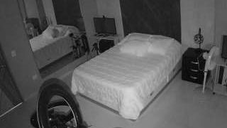voyeurcam-casa-salsa-bedroom-4