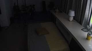 voyeurcam-jb-office-1