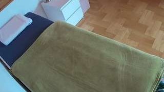 voyeurcam-julmodels-greybed-1