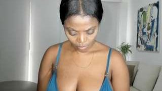 ebonydreamiin