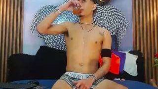 skinny-cute-alyer