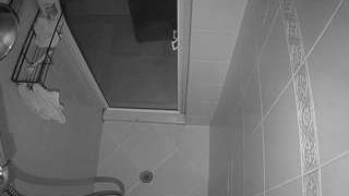 voyeurcam-baileybase-shower