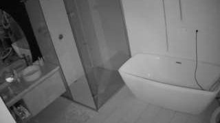 voyeurcam-casa-salsa-bathroom-2