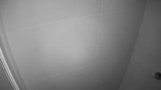 voyeurcam-casa-salsa-bathroom-8