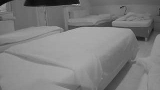 voyeurcam-julmodels-bed-2