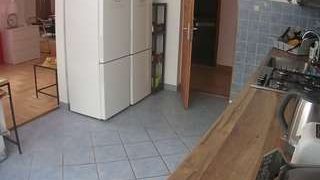 voyeurcam-julmodels-kitchen