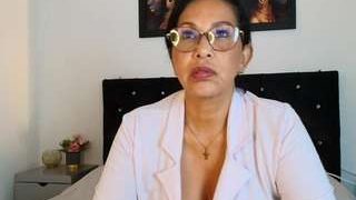 shanon-mature