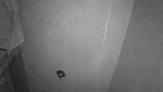 voyeurcam-casa-salsa-bathroom-11