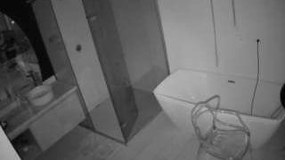 voyeurcam-casa-salsa-bathroom-2