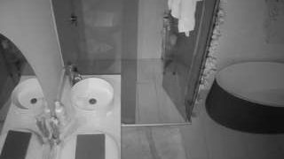 voyeurcam-casa-salsa-bathroom-6