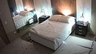 voyeurcam-casa-salsa-bedroom-4