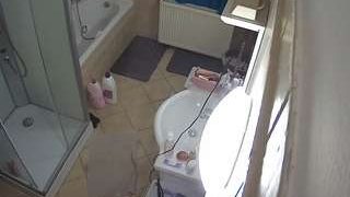 voyeurcam-julmodels-bath-2nd-2
