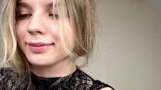 chloe-show
