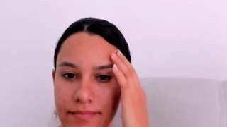 kelayabrunette