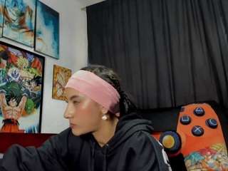 kinky-valeria