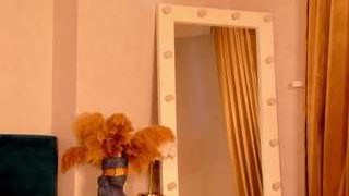 lonny-peach