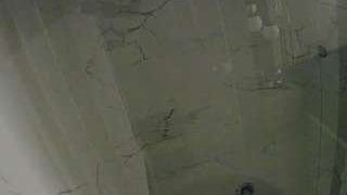 voyeurcam-casa-salsa-bathroom-10