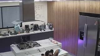 voyeurcam-casa-salsa-kitchen