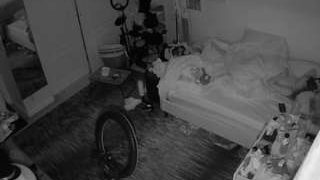 voyeurcam-hornyhostel-02