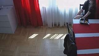 voyeurcam-julmodels-dining-2