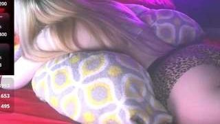 blondiewithanass