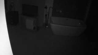 voyeurcam-casa-salsa-bathroom-4