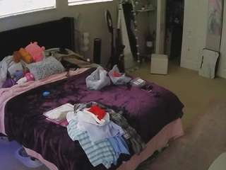 voyeurcam-house-charleys-room