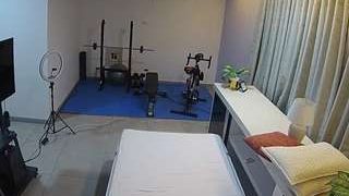 voyeurcam-jb-office-1