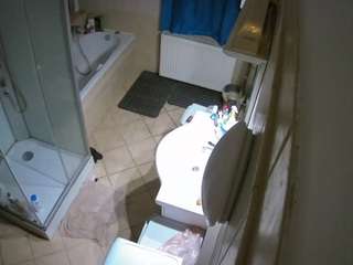 voyeurcam-julmodels-bath-2nd-2
