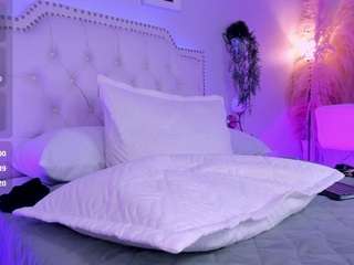 catalinaa-whitee