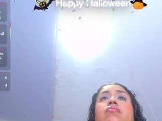 cristal-horny19