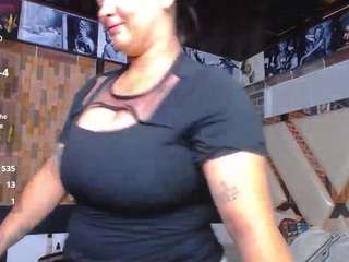 kriss-sweetboobs
