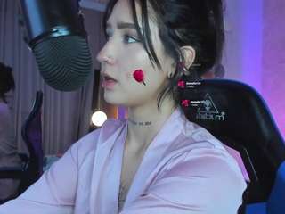 magic-kira-foxxx
