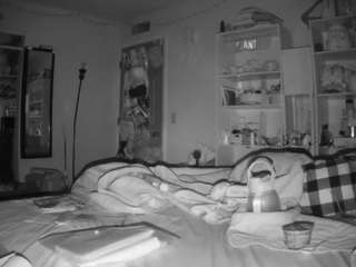 voyeurcam-freakyfeline-01