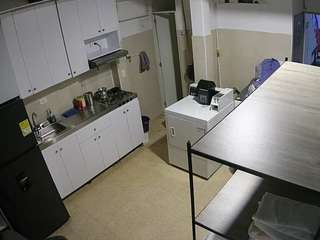 voyeurcam-jb-kitchen-1