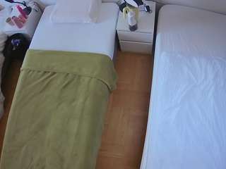 voyeurcam-julmodels-bed-5