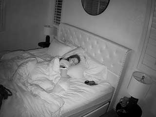 voyeurcam-whitneyoc-01
